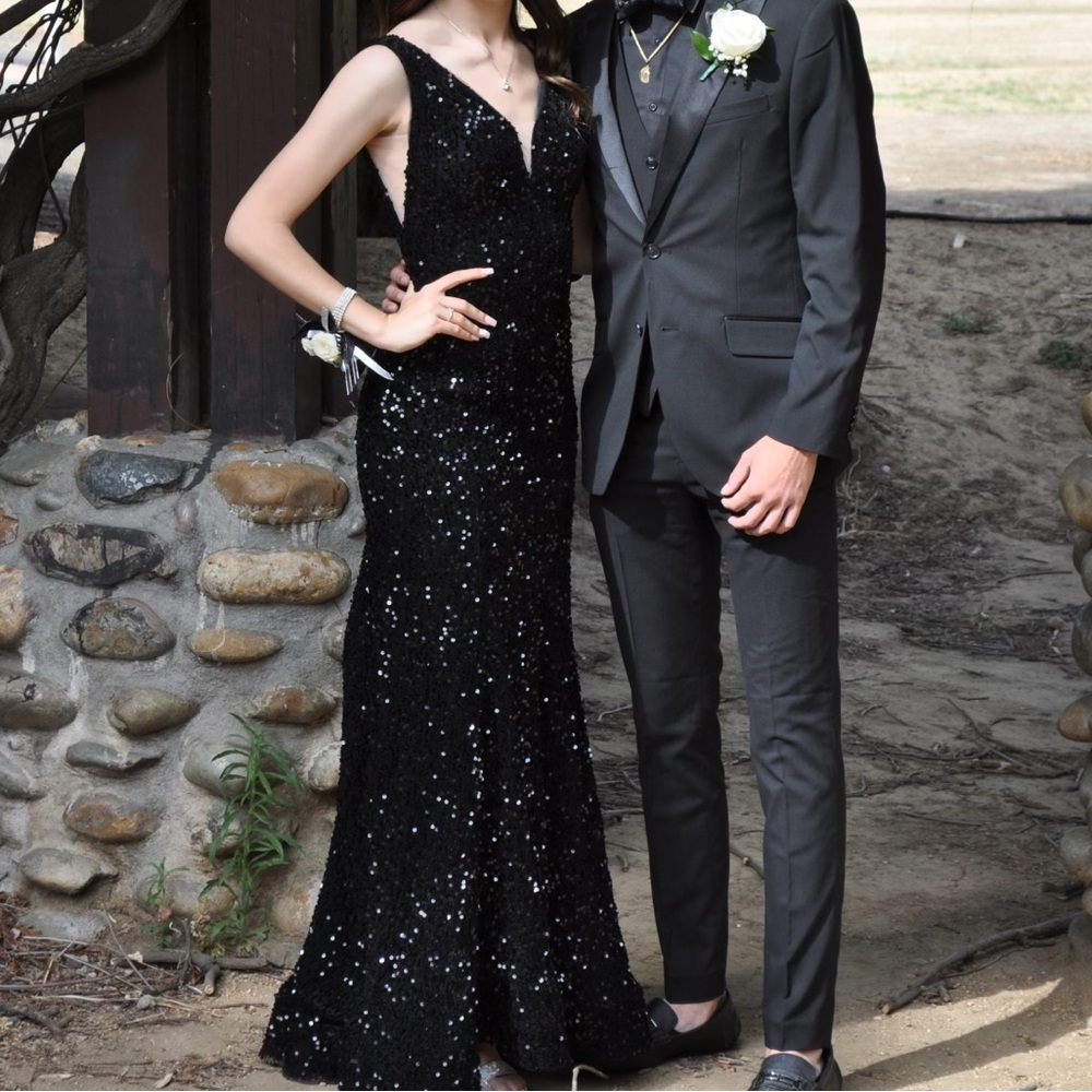 Women’s Prom Dress
